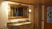 Saint Nicholas -  Bathroom 2